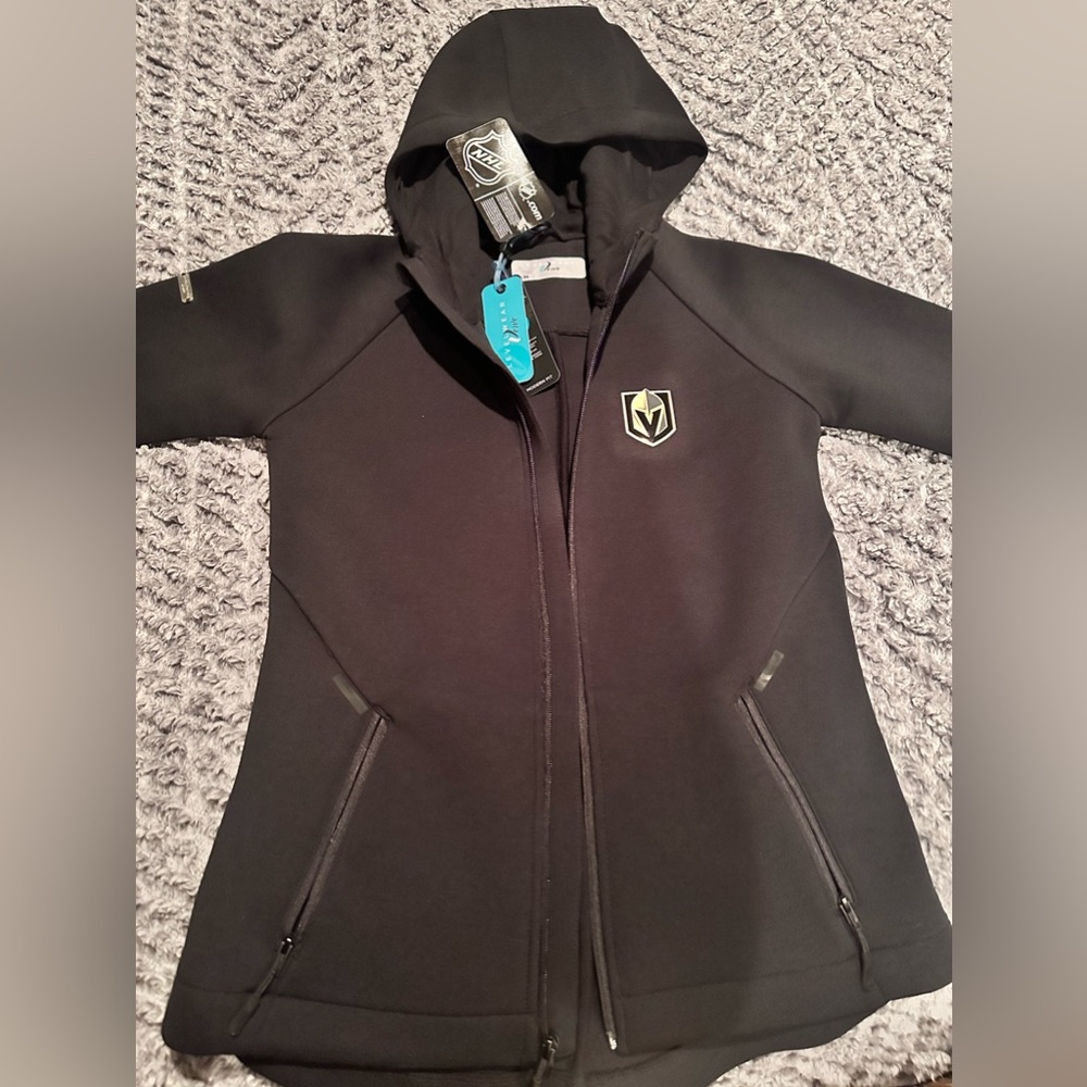 LEVELWEAR VEGAS GOLDEN KNIGHTS WOMENS BLACK HOODIE NWT Size M